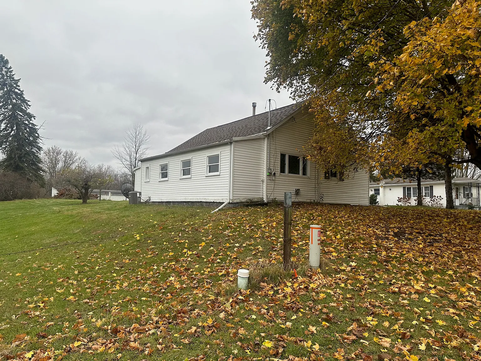 760 Eagle st — Photo 1