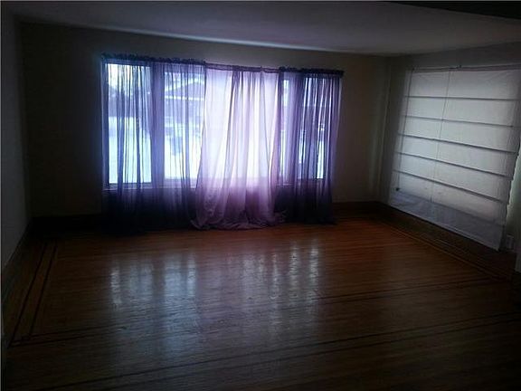 3rd image of 242 Dartmouth Ave