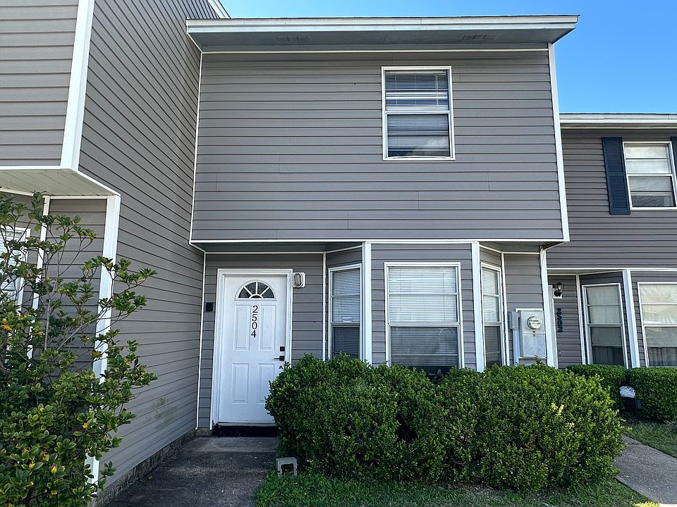 1st image of 2504 Johnson Dr