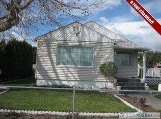 1127 W Irving St, Pasco, WA