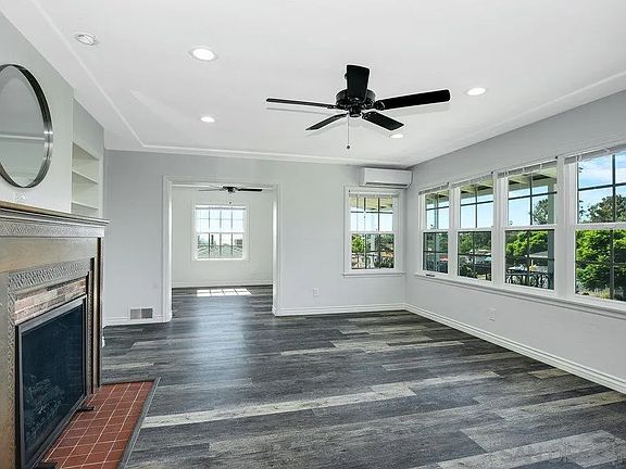 4th image of 1415 33rd St