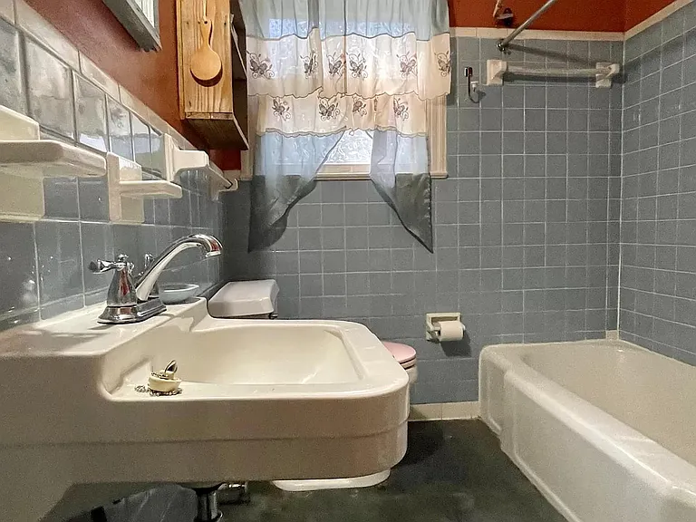 4104 Ridgelea Dr — Photo 13