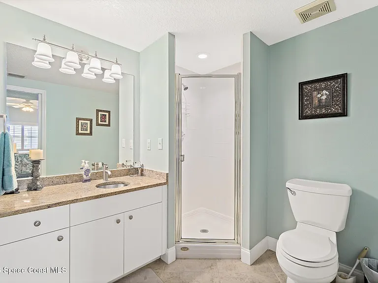 601 Shorewood Dr #G505 — Photo 30
