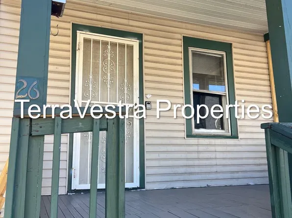 26 E Adams St, Paulsboro, NJ 08066