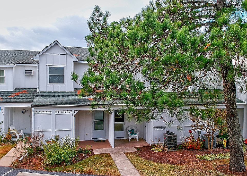 1st image of 38104 Mockingbird Ln Unit 16