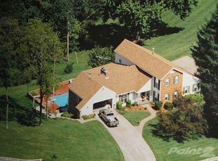 3903 Briarwood Dr, Catlettsburg, KY 41129