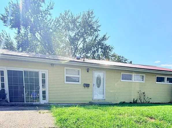 112 Kanawha Ave, Nitro, WV 25143