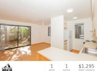 10540 Whitman Ave N APT 102, Shoreline, WA 98133