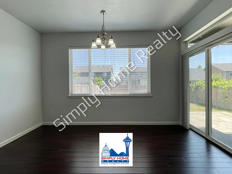 9967 Dotson St SE — Photo 7