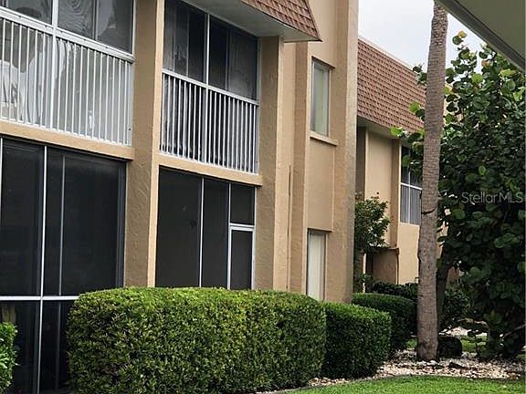 2nd image of 1500 Glen Oaks Dr E Unit 210