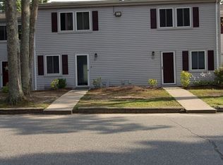 168 Hart St APT 62, Taunton, MA 02780