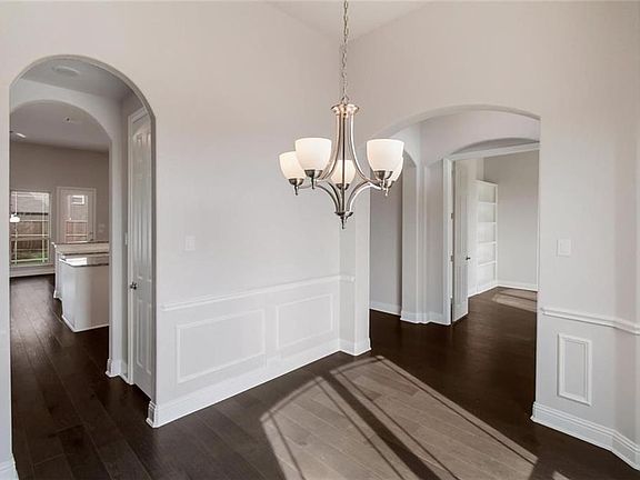 5th image of 4205 Rainwater Creek Way