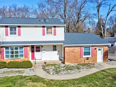 215 Park View Blvd, Lake Orion, MI, 48362
