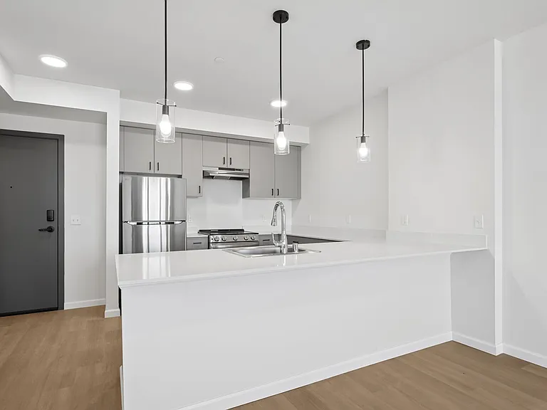 Hogum Bay Apartments — Photo 44