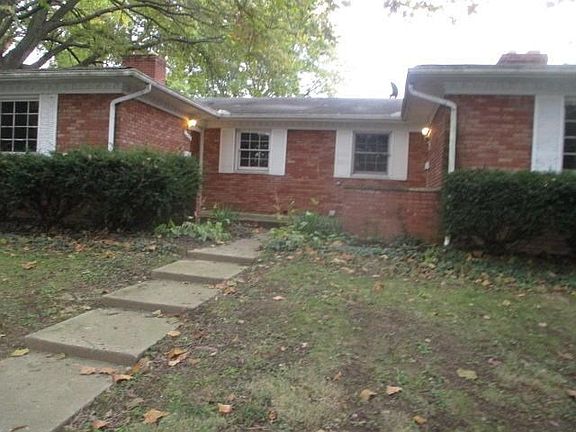 2nd image of 1340 Crestwood Ave