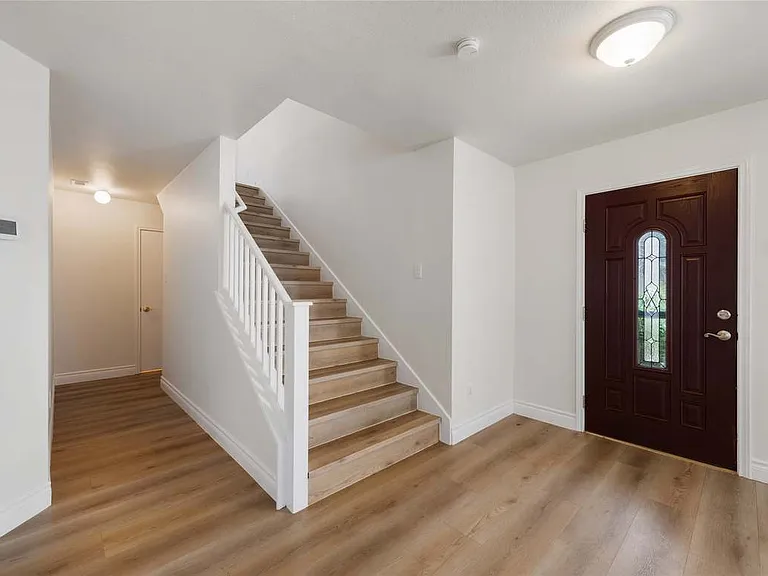 2620 Stapleford Dr — Photo 4