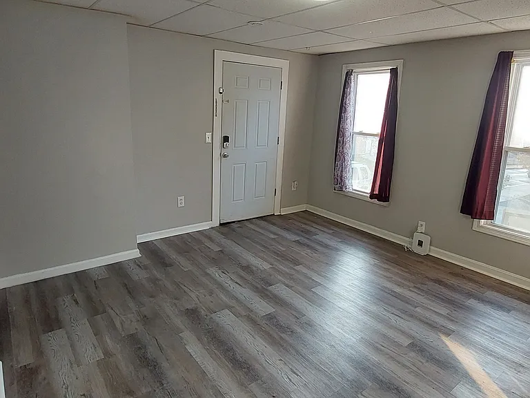 266 Pine St #1 — Photo 23
