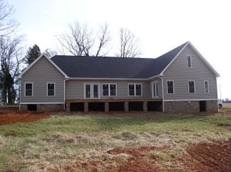 2nd image of 7402 Mooresville Rd
