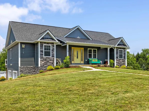 56 Serendipity Ln, Crimora, VA 24431