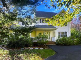 104 Willow Pl, Tobyhanna, PA 18466