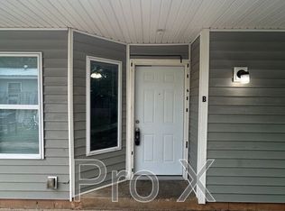 405 Park St #B, Springdale, AR 72764