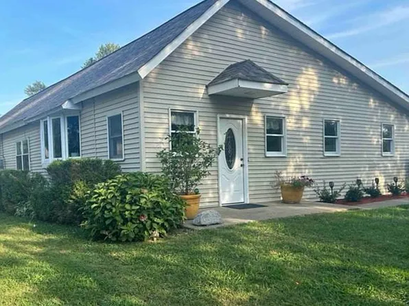 6070 Larue Rd, Henderson, KY 42420