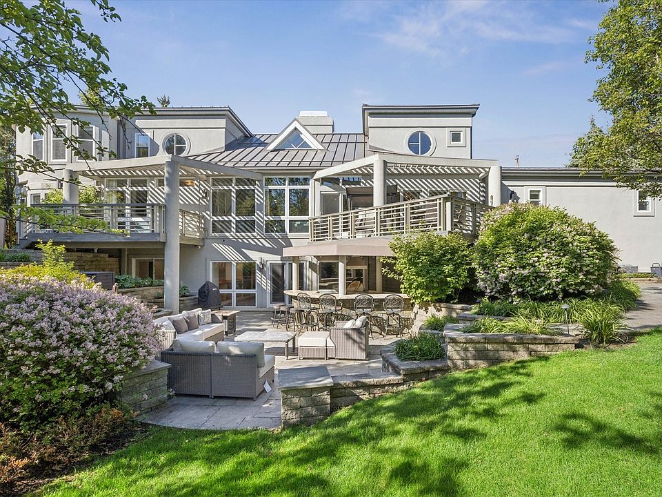 1st image of 125 Circle Ridge Dr