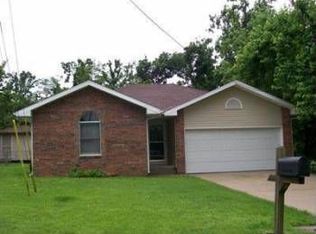1116 E Livinston Ct, Springfield Area, MO 65803