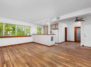 10004 E Bay Harbor Dr APT 9, Bay Harbor Islands, FL 33154
