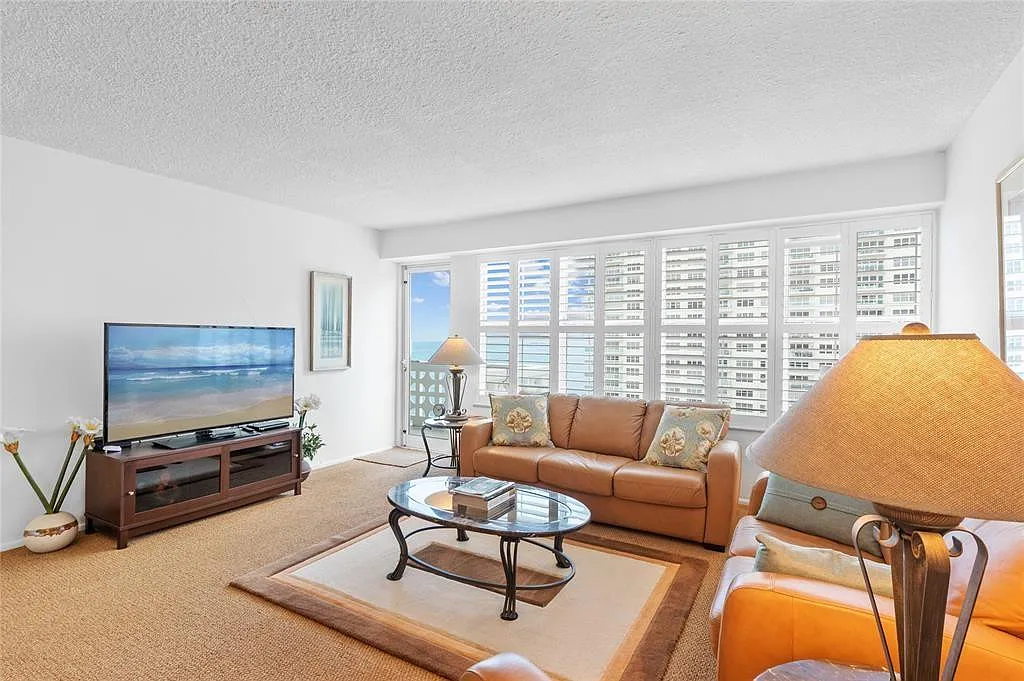 Building Photo - 4010 Galt Ocean Dr #1609