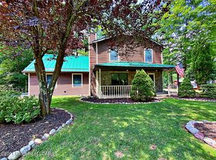 212 Bear Run Dr, Drums, PA 18222