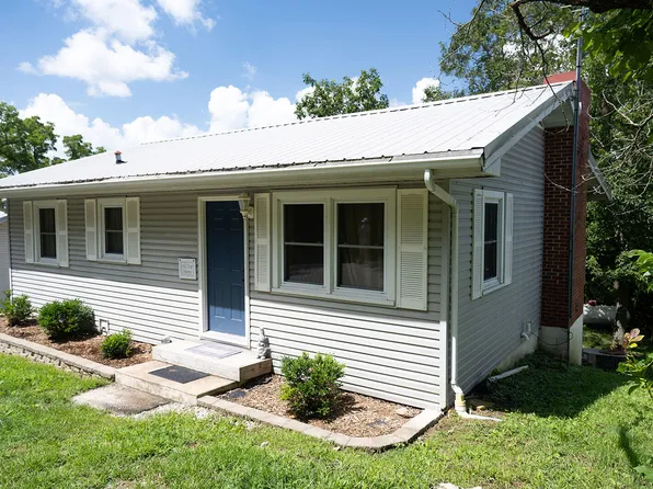 26404 Fisher Cove Lane, Pittsburg, MO 65724