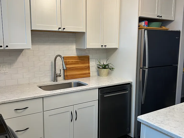 1346 4th St SW — Photo 3