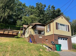 8265 Woodland Ave, Stonewood, WV 26301