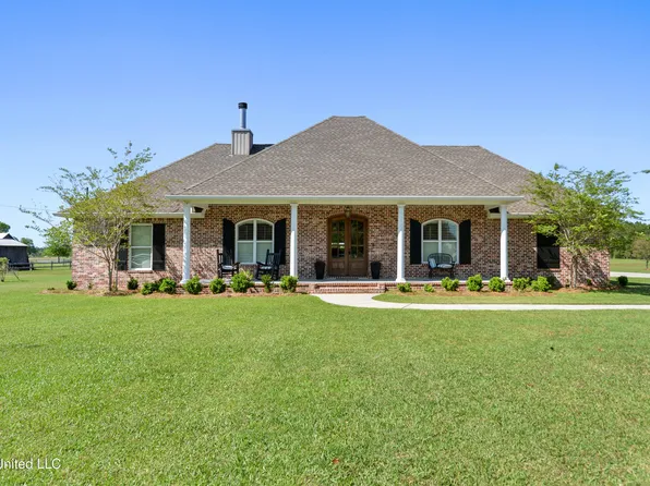 7718 Southern Bay Ln, Vancleave, MS 39565