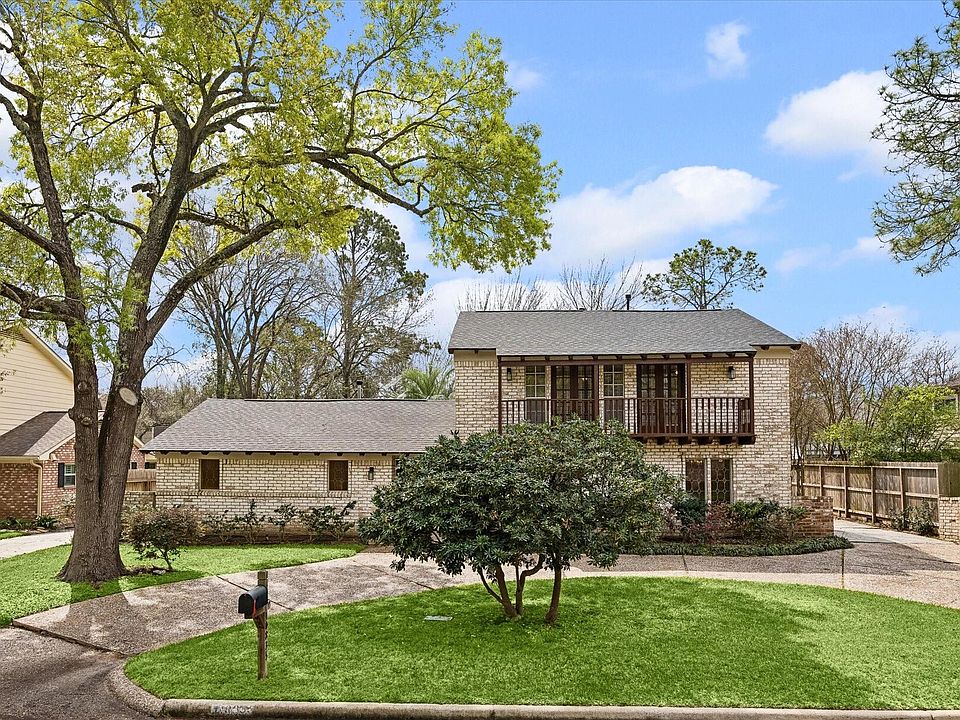 1st image of 10835 Cranbrook Rd