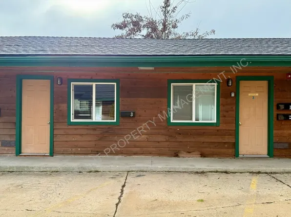 521 S 3rd Ave #3, Sandpoint, ID 83864