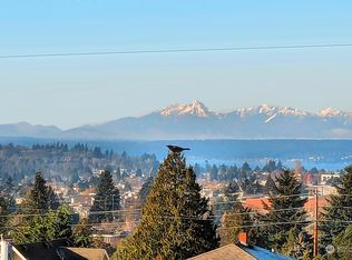 6748 1st Ave NW, Seattle, WA 98117