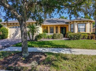 560 Barcelona Dr, Poinciana, FL 34759