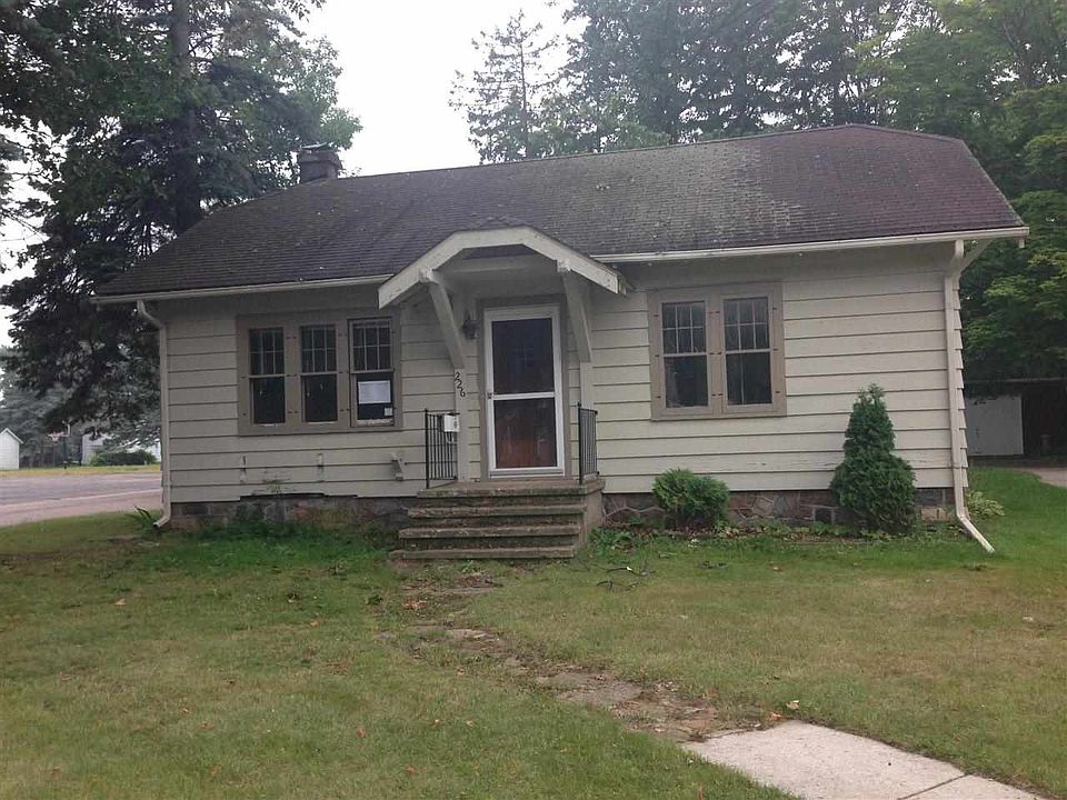 1st image of 226 S Superior St