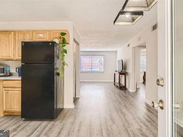 1822 N Rock Springs Rd NE APT 9, Atlanta, GA 30324
