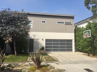 16030 Temecula St, Pacific Palisades, CA 90272