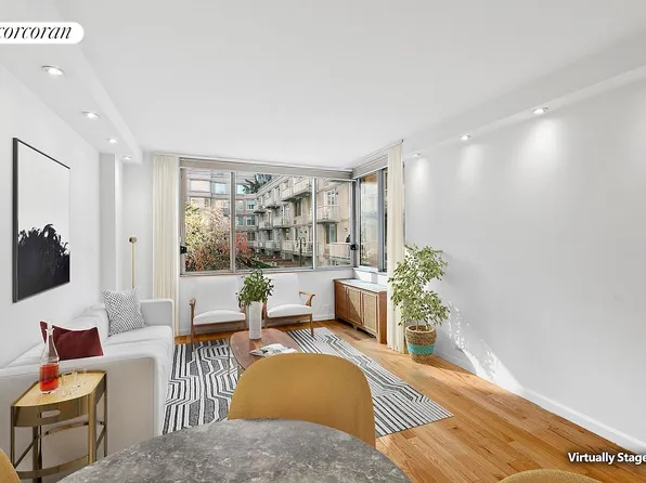 393 W 49th St APT 3HH, New York, NY 10019