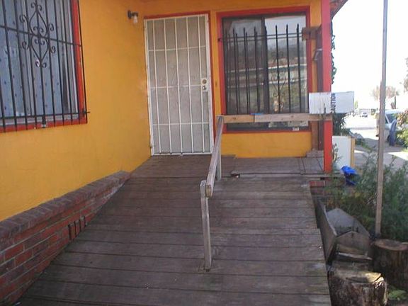Photo 4