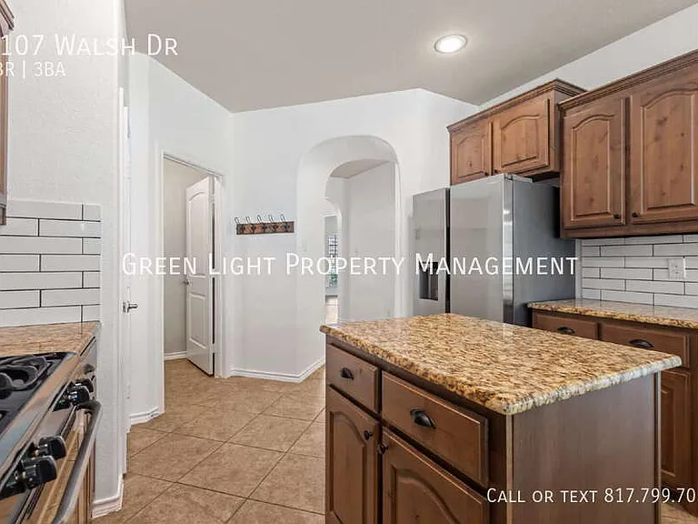 5107 Walsh Dr — Photo 10