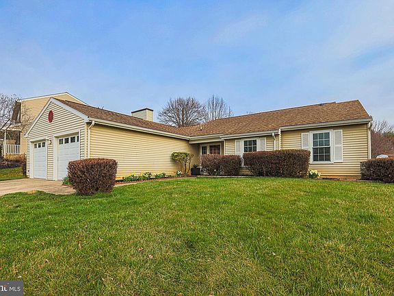 4th image of 446 Crisfield Dr