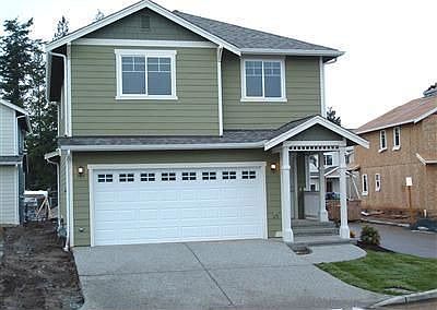 1st image of 9946 2nd Pl NE