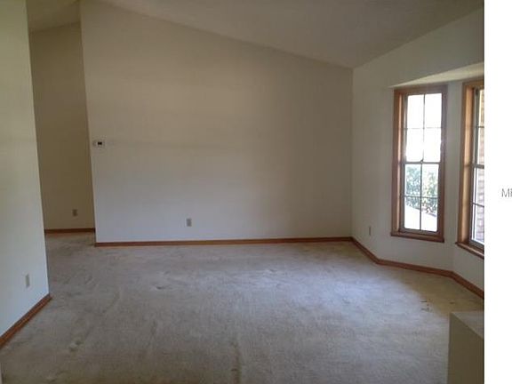 4th image of 17 Bass Lake Dr