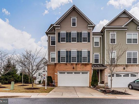 2nd image of 9703 Northern Lakes Ln #15