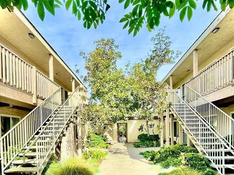 4960 Clairemont Mesa Blvd #104 — Photo 8